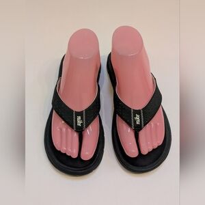 Nike Women's 7 Comfort Bed Black Flip Flops Sandals